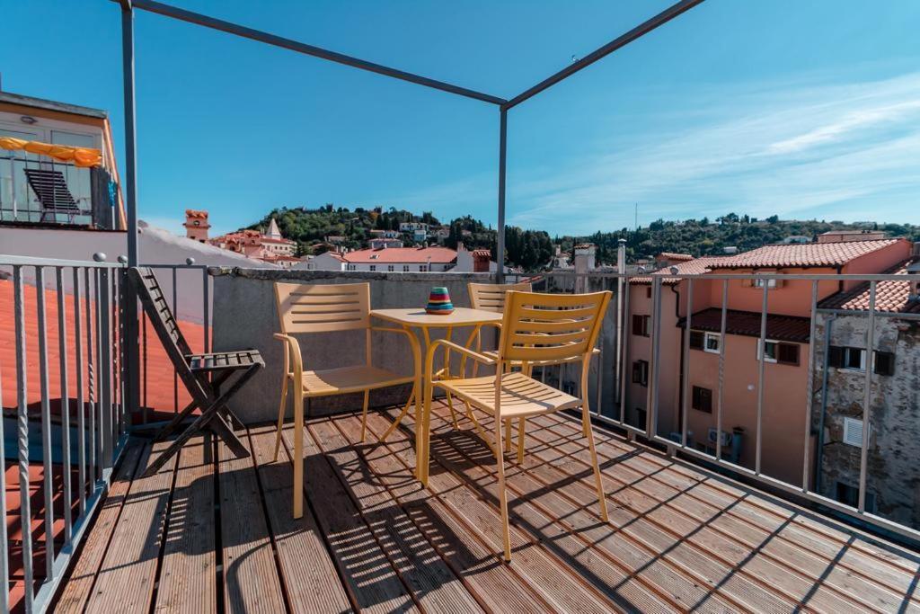 Apartments Artemus Music Piran Zewnętrze zdjęcie